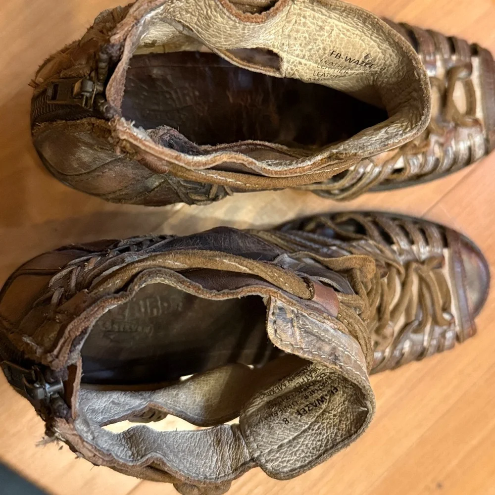 Freebird Brown Strappy Gladiator Sandals - Picture 4 of 6